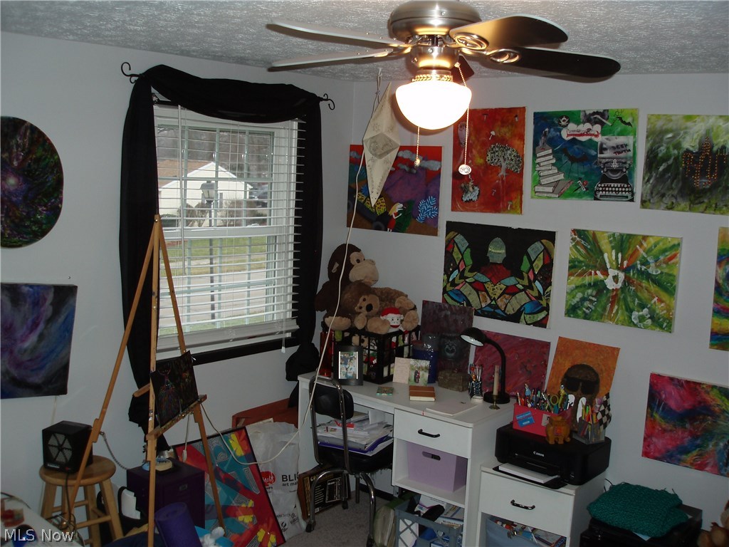 Oakhurst Manor - Residential