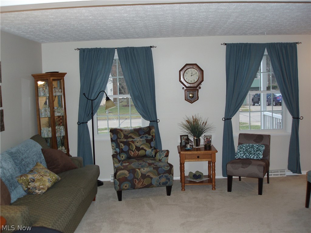 Oakhurst Manor - Residential