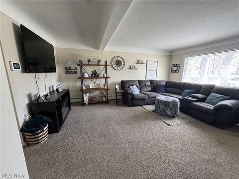 Tiny photo for 33661 Kenilworth Road, Eastlake, OH 44095 (MLS # 5190084)