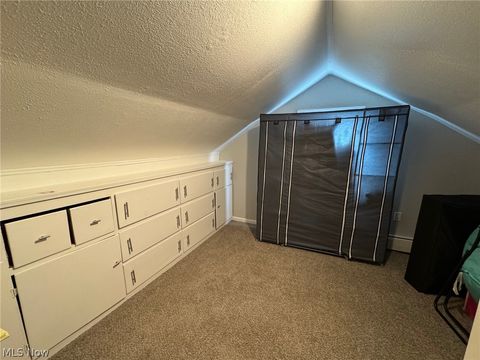 Tiny photo for 33661 Kenilworth Road, Eastlake, OH 44095 (MLS # 5190084)