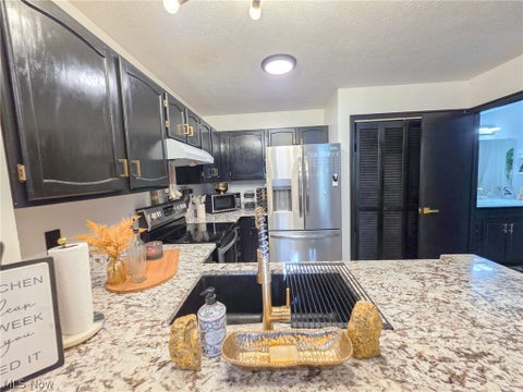 Tiny photo for 7493 Huntington Drive, Youngstown, OH 44512 (MLS # 5221373)