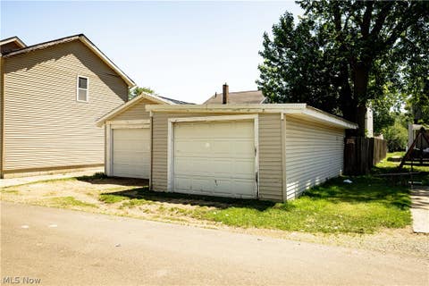 Tiny photo for 1209 Roslyn Avenue SW, Canton, OH 44710 (MLS # 5216959)