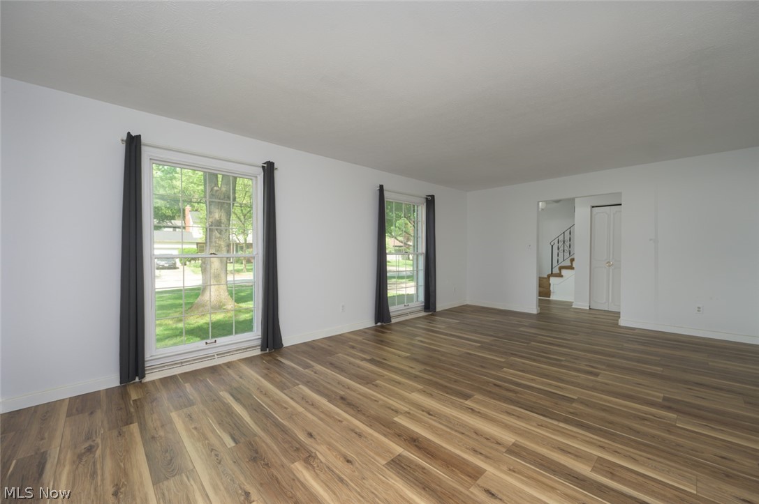 University Manor - Residential