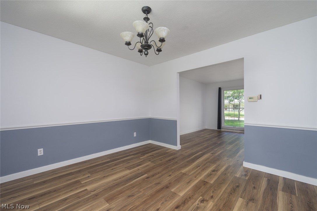 University Manor - Residential