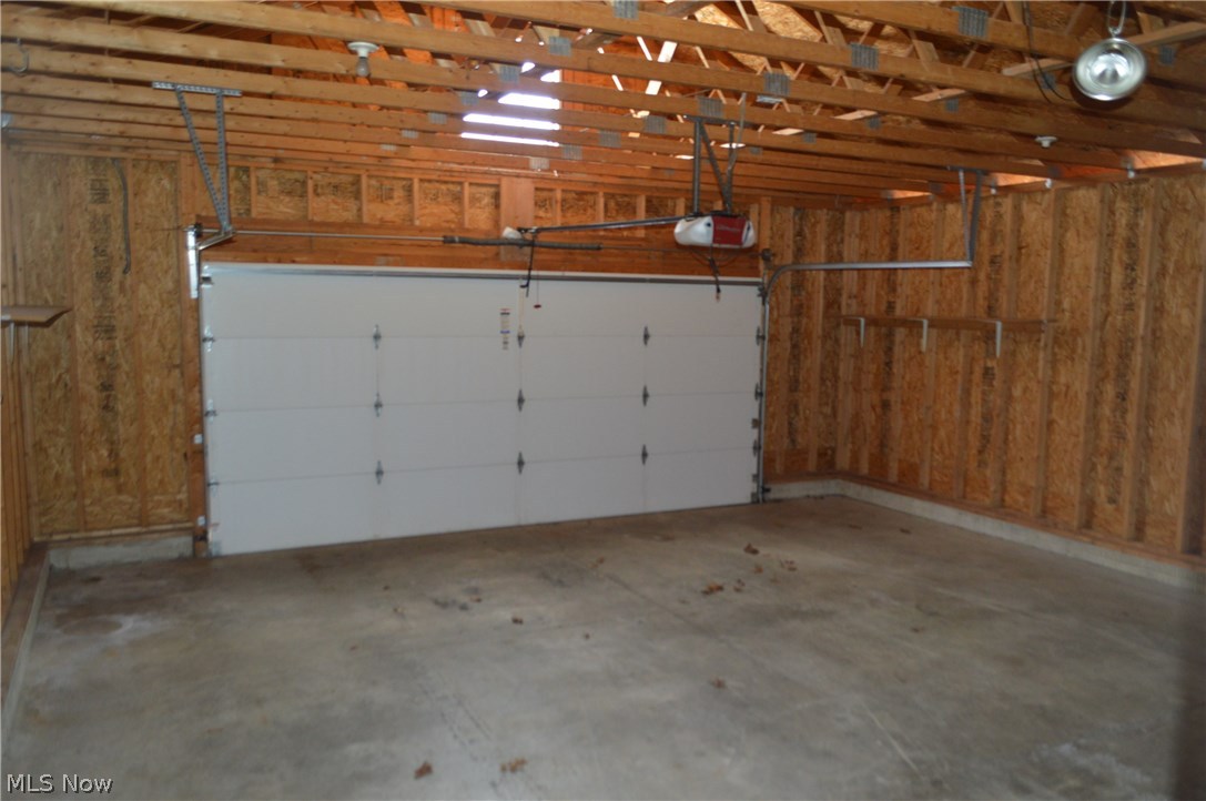 Red Hawk Run - Residential