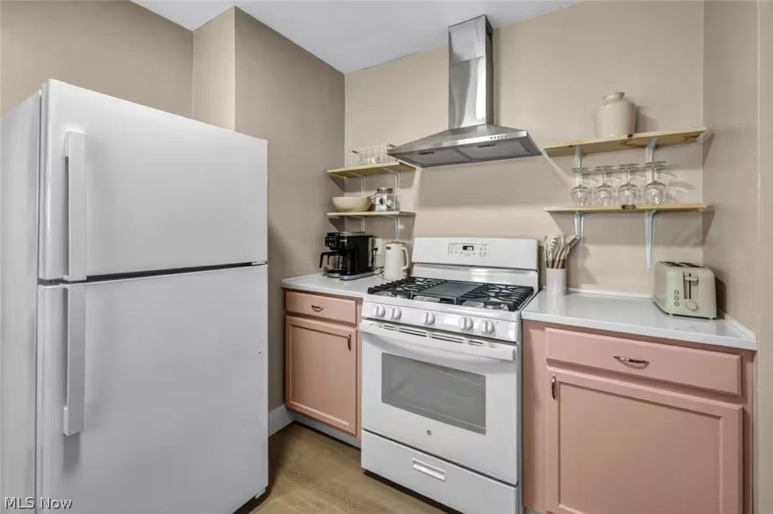 3297 W 131st Street
