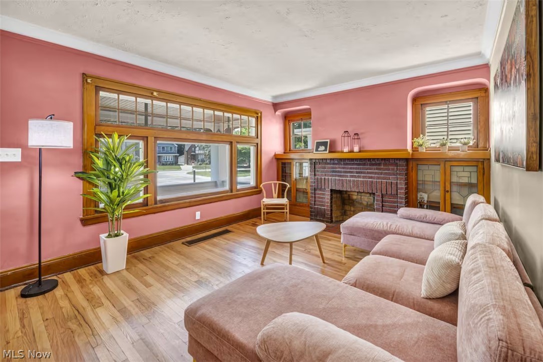 3297 W 131st Street