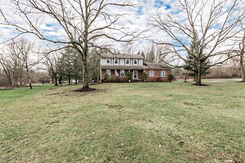 16860 Snyder Road Chagrin Falls OH 44023