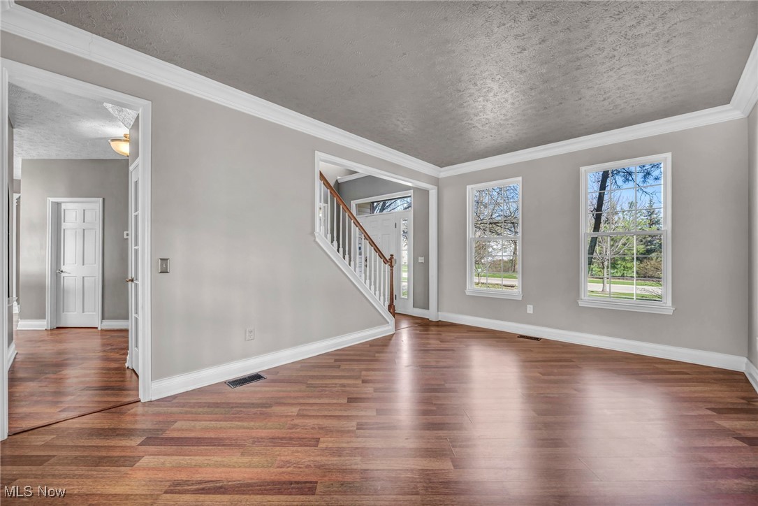 33145 Canterbury Avenue, Avon Lake, Ohio image 24