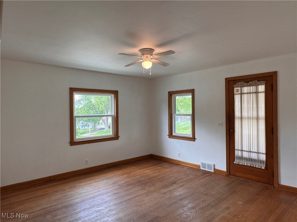 503 S Market Street, Shreve, Ohio image 10