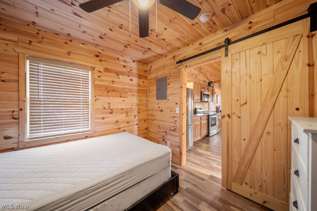 Cabins on the Lake - Residential