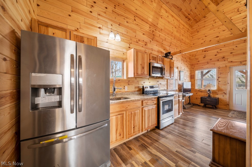 Cabins on the Lake - Residential