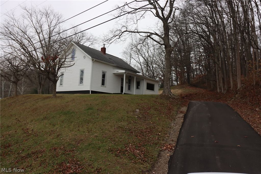 Photo of 854 State Route 541, Coshocton, OH 43812 (MLS # 5185750)