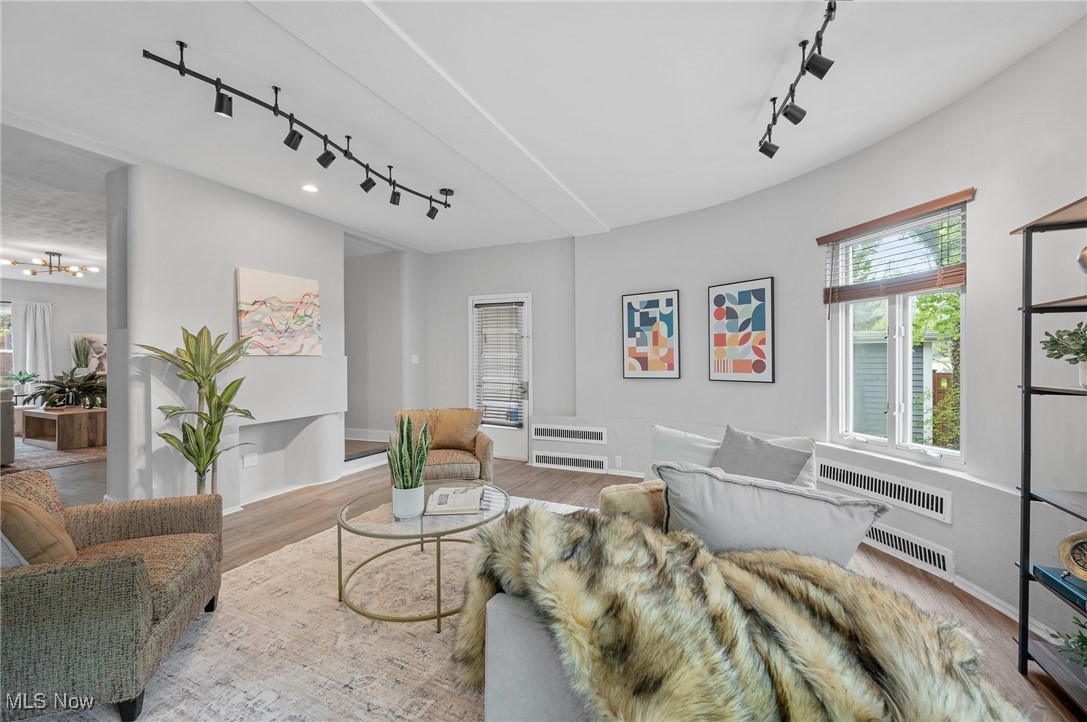 3045 Scarborough Road, Cleveland Heights, Ohio image 12