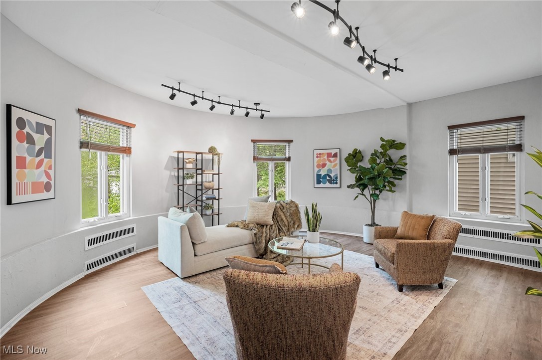 3045 Scarborough Road, Cleveland Heights, Ohio image 10