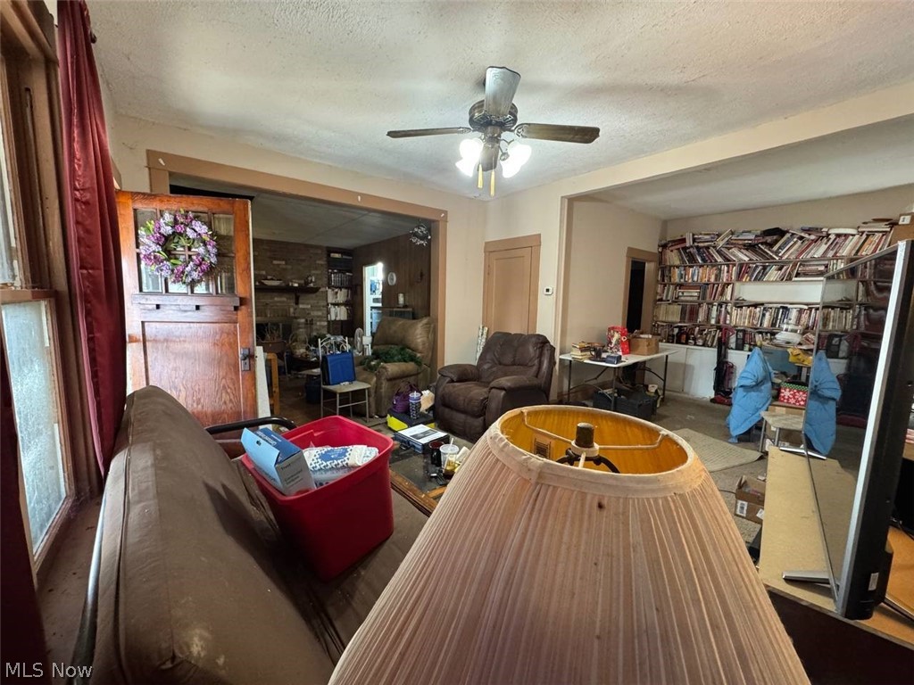 York & Tadsen - Residential