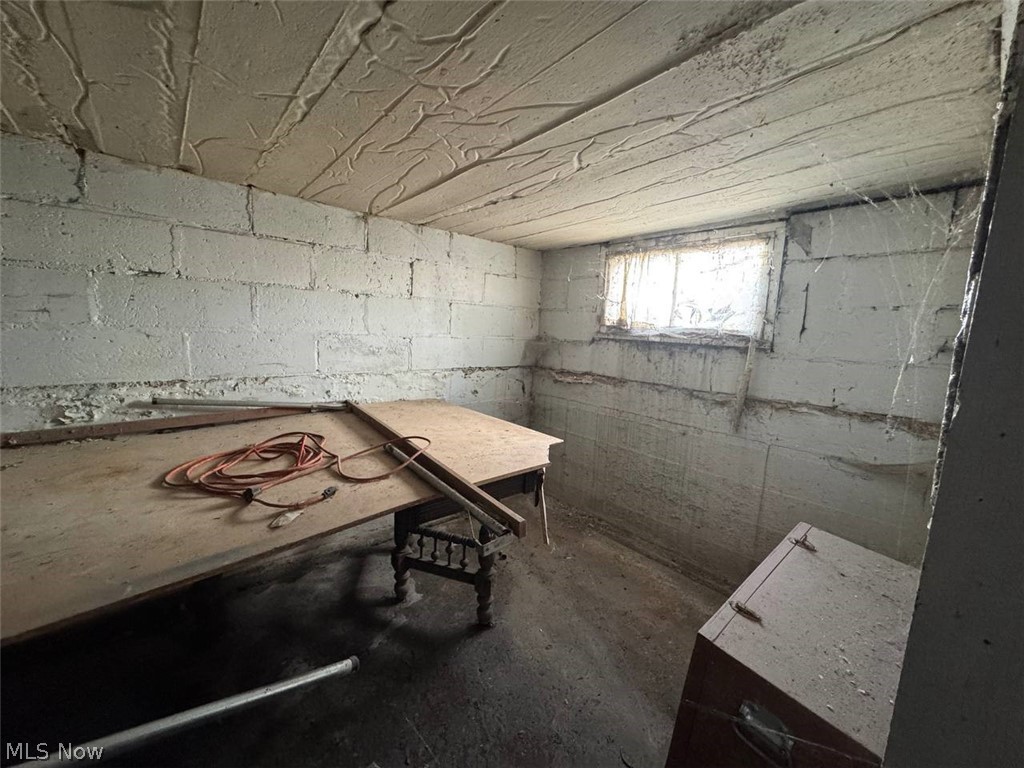 York & Tadsen - Residential