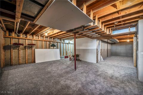 Tiny photo for 7292 Kenssington Drive, North Ridgeville, OH 44039 (MLS # 5179867)