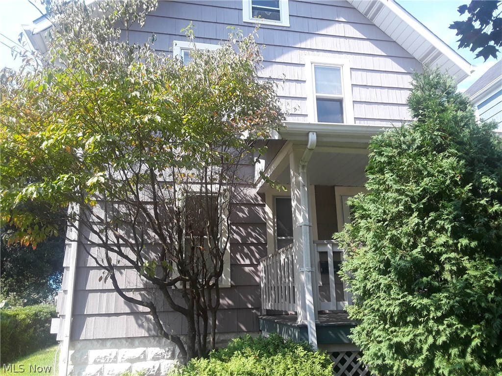 Kenmore - Residential Lease