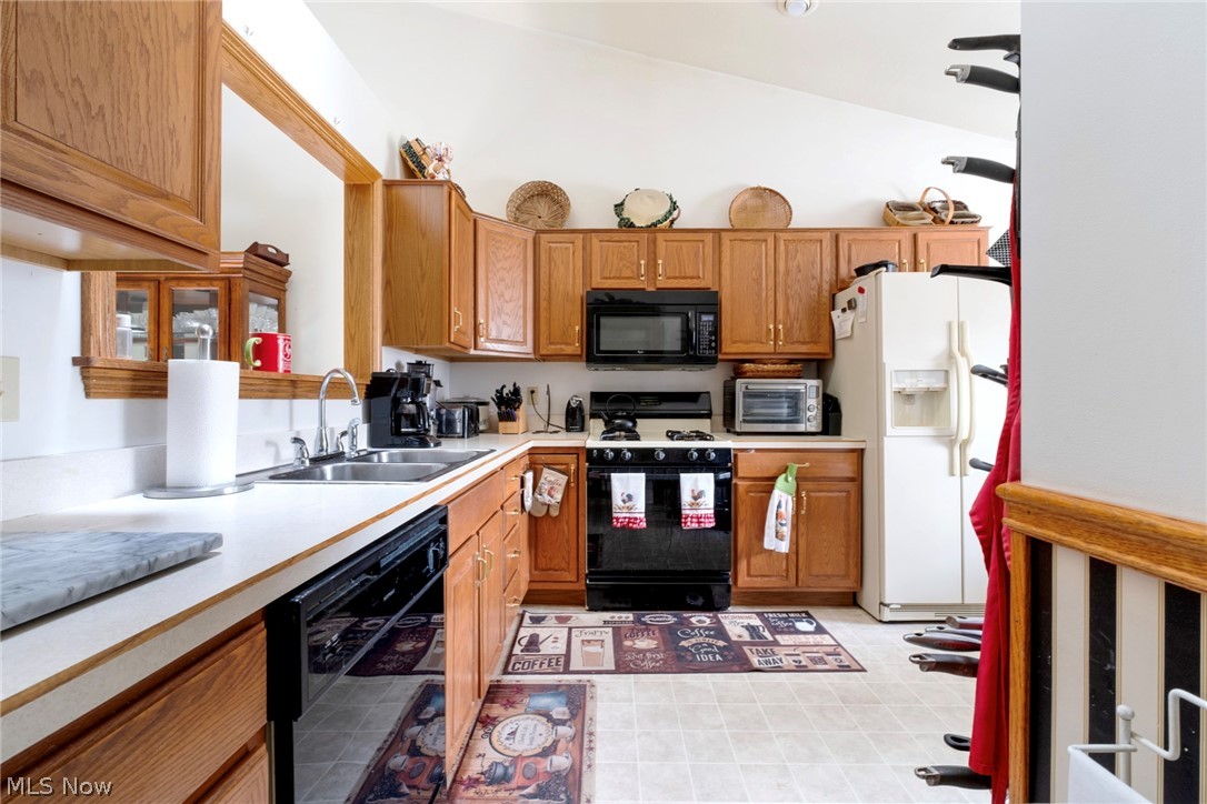 Stonegrove Condos - Residential