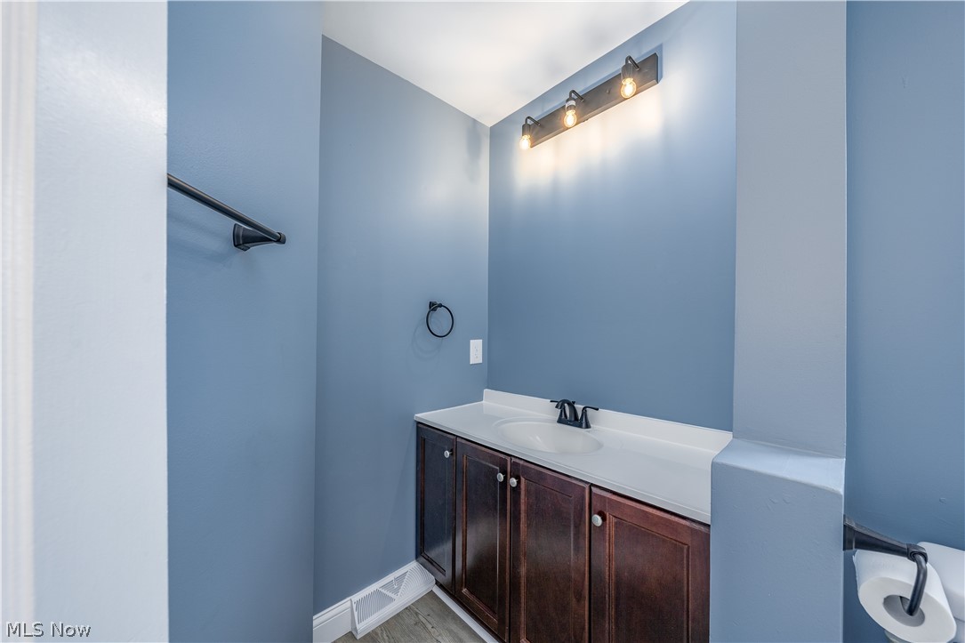 Free-Luce Land & Bldg Cos Roc - Residential Lease