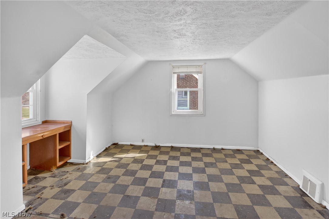 Mayfield 03 - Residential