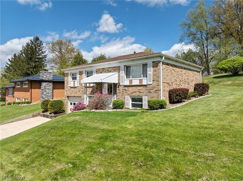 Tiny photo for 103 Orchard Drive, St Clairsville, OH 43950 (MLS # 5203159)