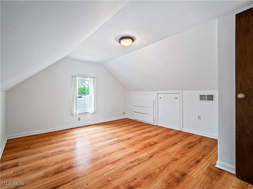 147 Englewood Drive, Avon Lake, Ohio image 24