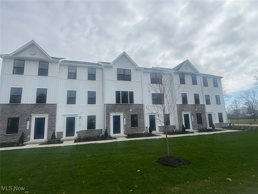 5598 Sea Glass Lane #B-4, Mentor, Ohio image 15
