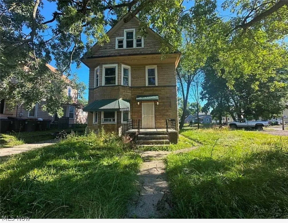 905 E Buchtel Avenue
