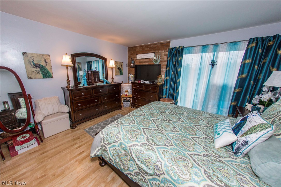 Seven Stories East Condo - Residential