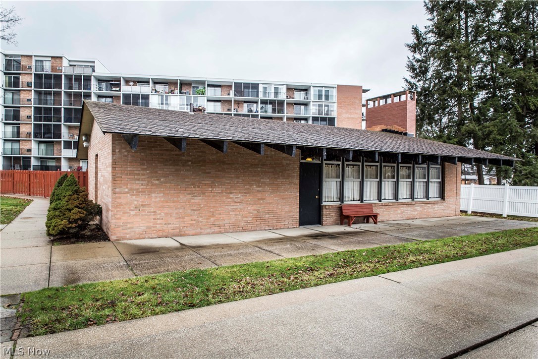 Seven Stories East Condo - Residential