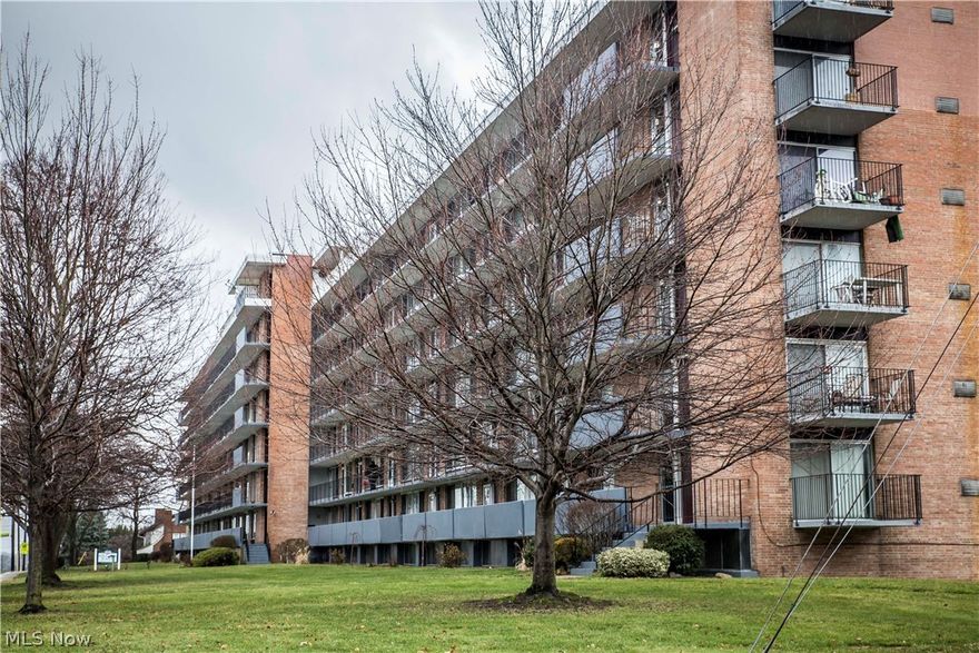 Cute & Charming- && completely remodeled! This lovely home includes 650 sqft , 1 bedroom, 1 full bath, great view from the 6th floor balcony, parking is an option-but not required.  swimming pool available.  Buyer must complete application. Appointment required with advance notice. Three lights in eat-in-kitchen do not convey.