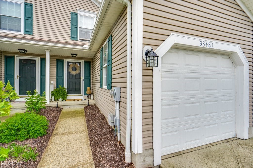 33481 Shelly Court