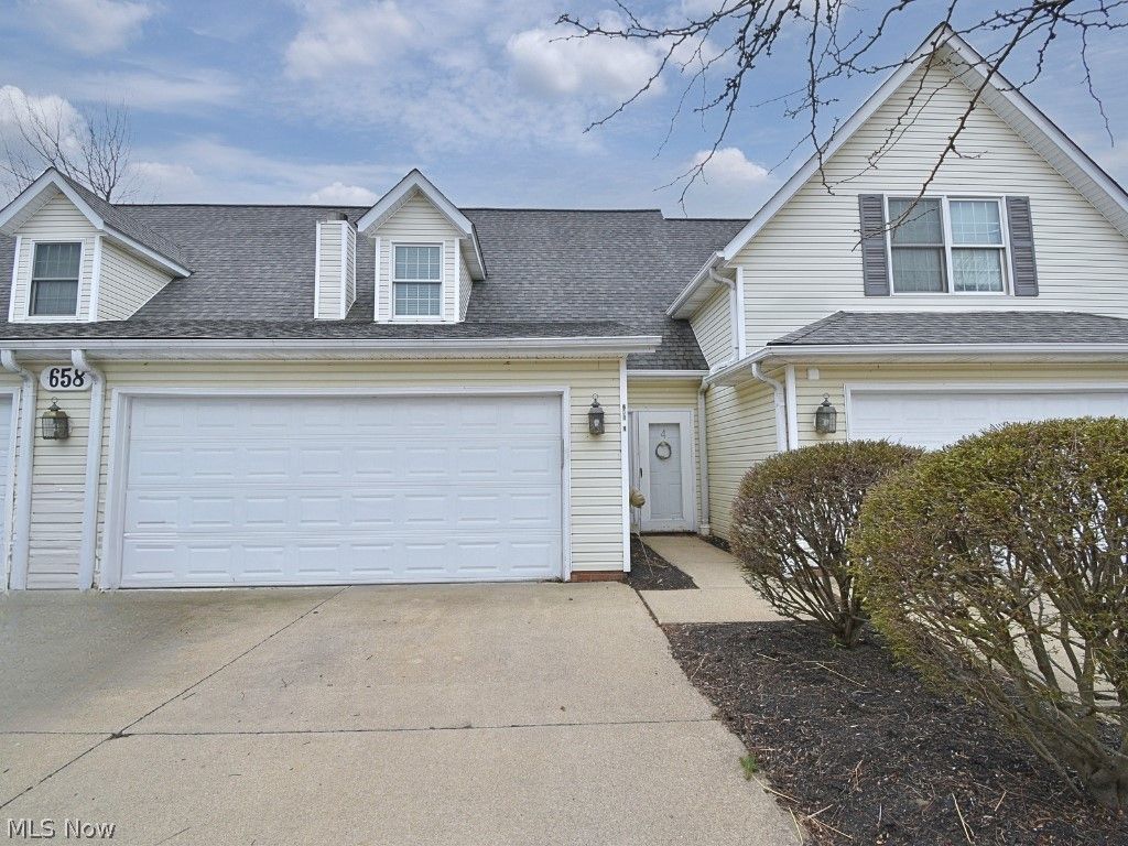 Photo of 658 2nd Street #4, Fairport Harbor, OH 44077 (MLS # 5199773)