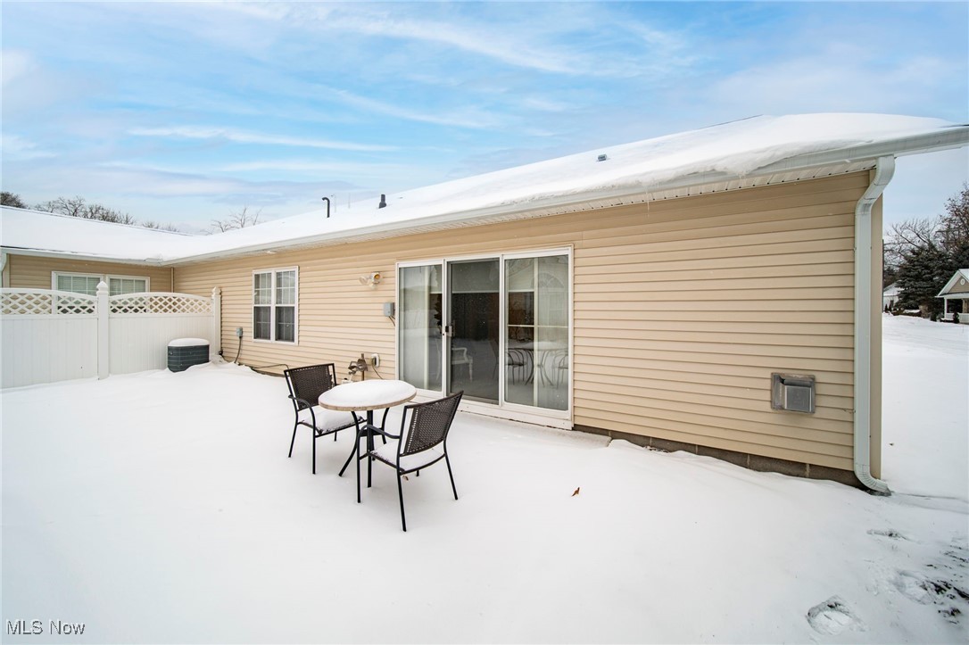 The Retreat At Rivers Edge Condo - Residential