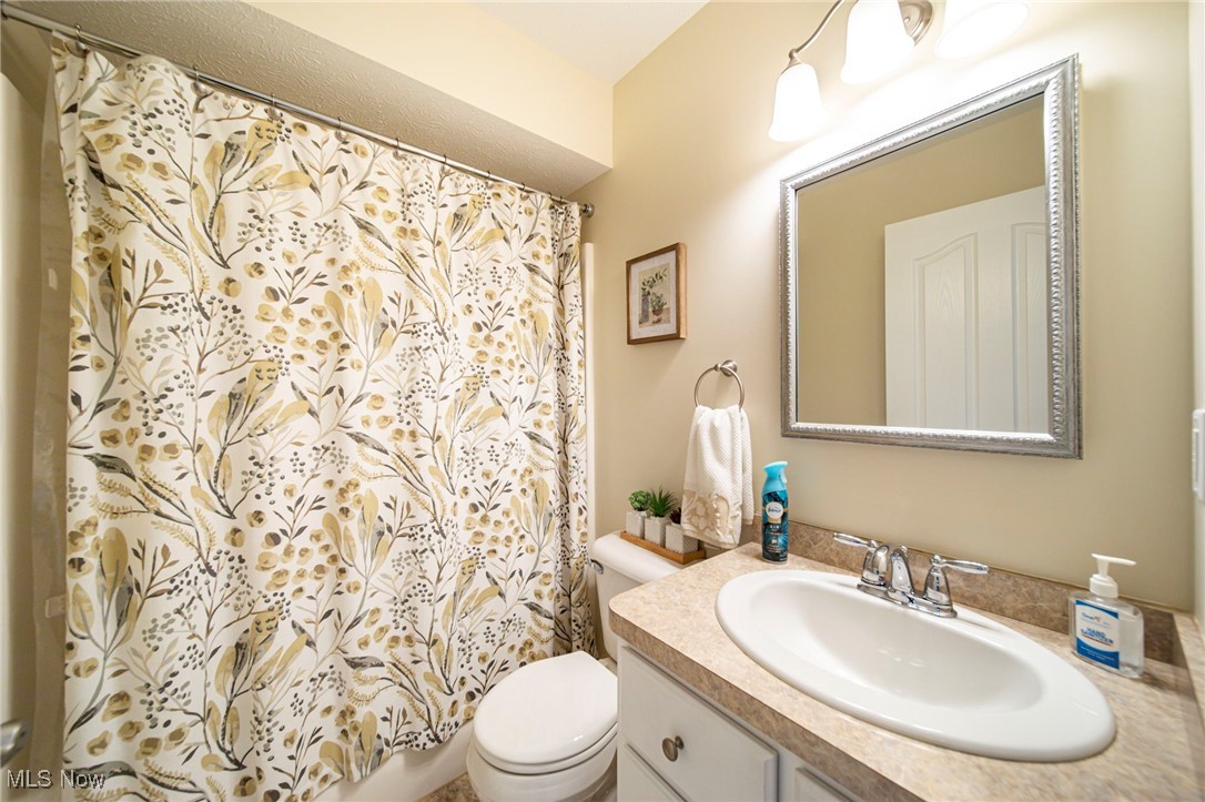 The Retreat At Rivers Edge Condo - Residential