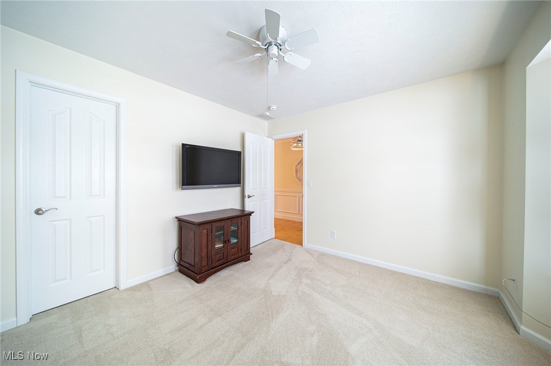 The Retreat At Rivers Edge Condo - Residential