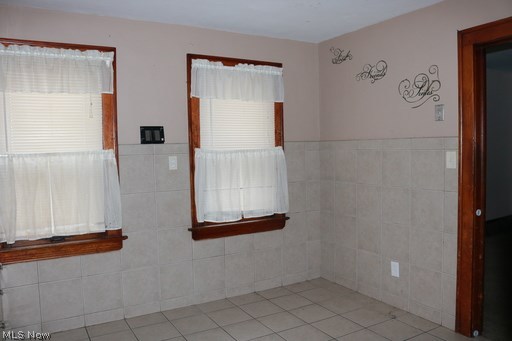 Highlawn Park - Residential Lease