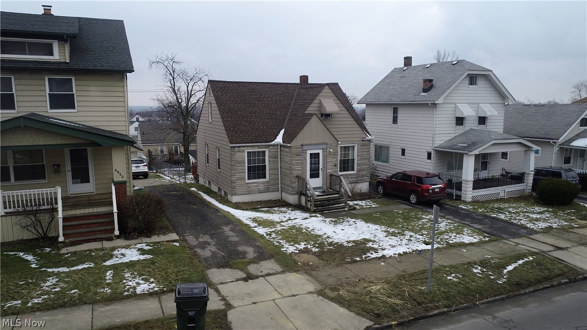 Garfield Pkwy - Residential