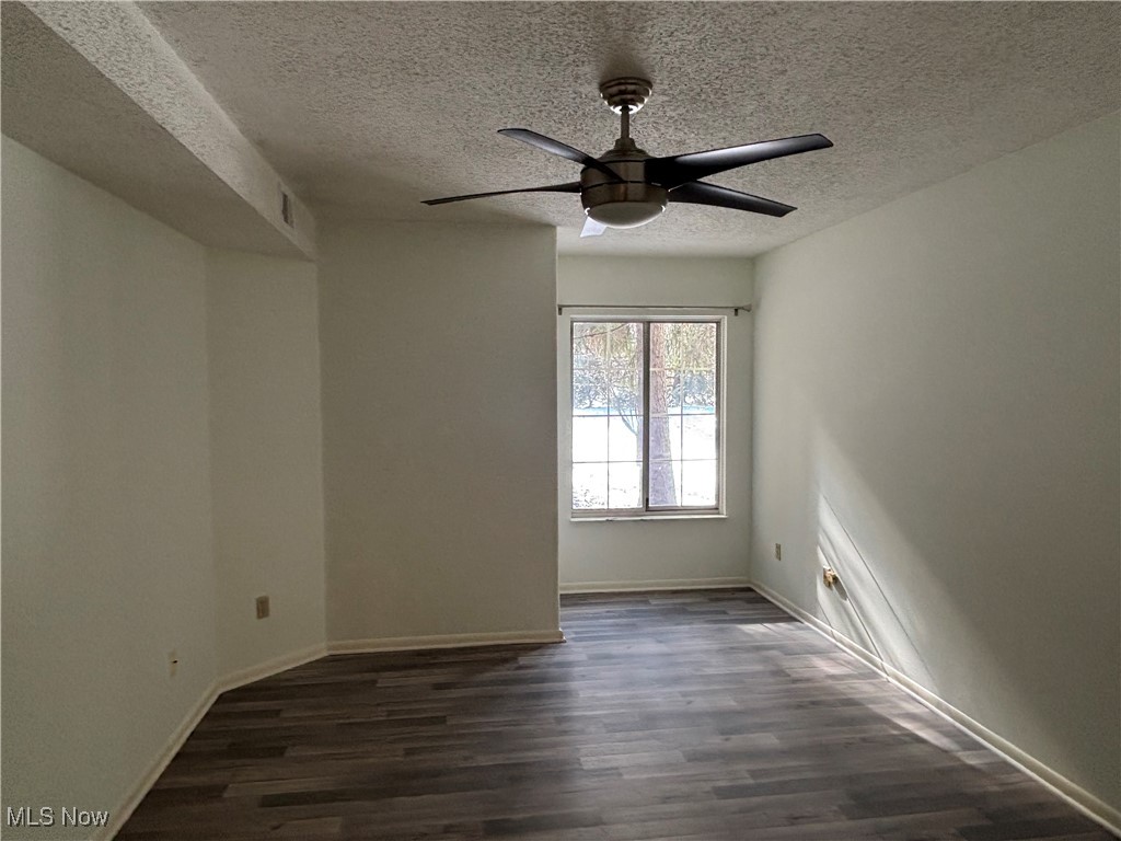 Verandas/Vlg Condo - Residential Lease