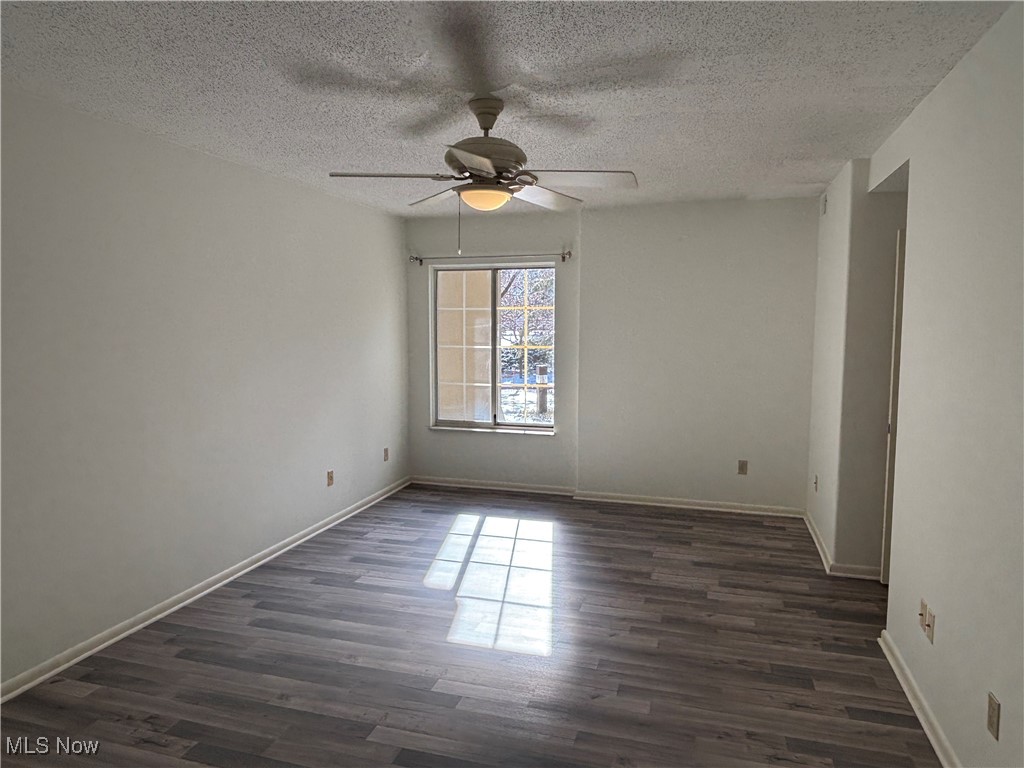 Verandas/Vlg Condo - Residential Lease
