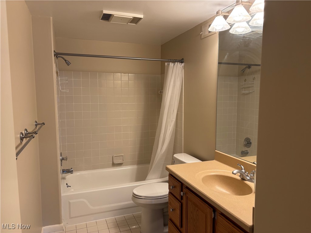 Verandas/Vlg Condo - Residential Lease