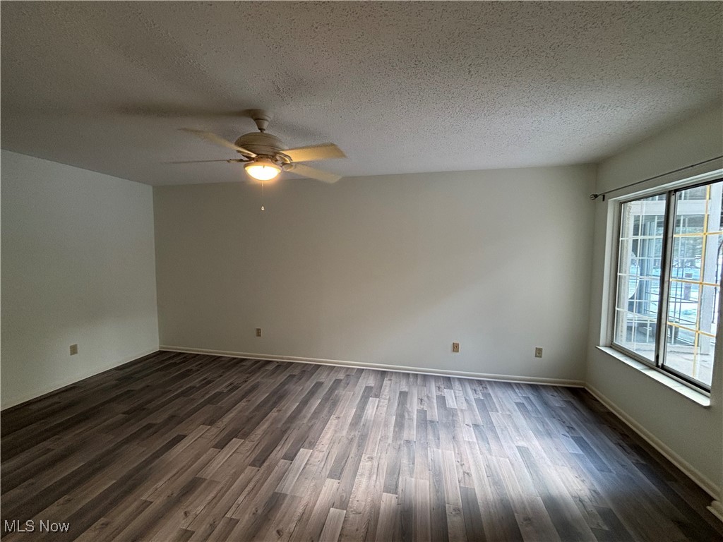 Verandas/Vlg Condo - Residential Lease