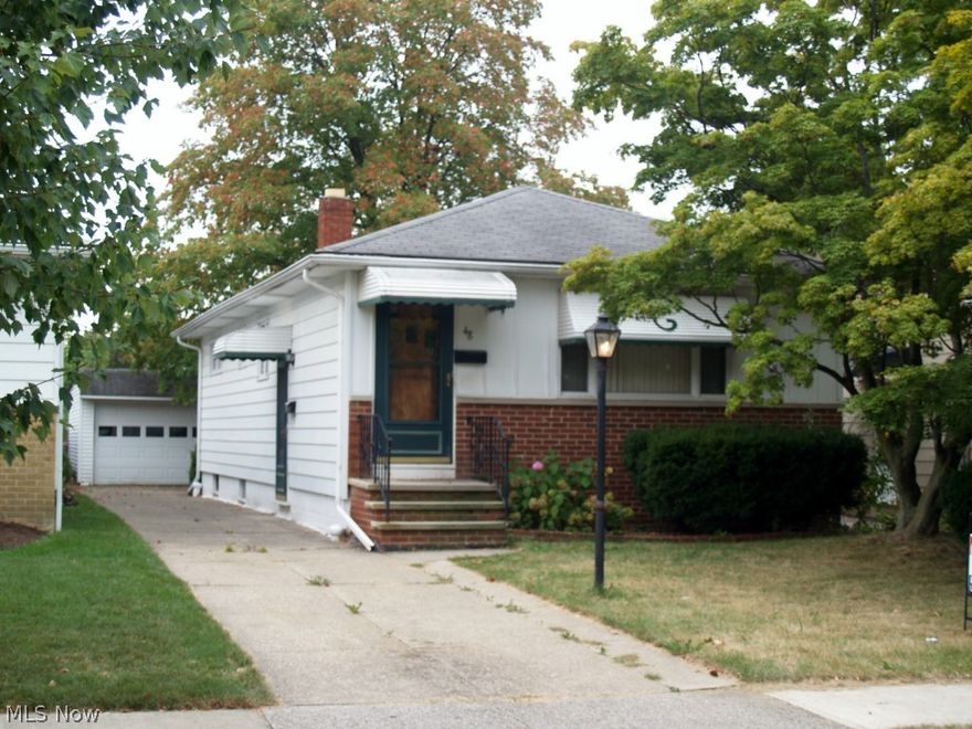 Great starter home that is Violation Free!!! Beautiful hardwood floors through-out, freshly painted interior. Remodeled bathroom. Central air, 2-car garage. Nice backyard partially fenced. Home warranty included. Move-in ready and well maintained.