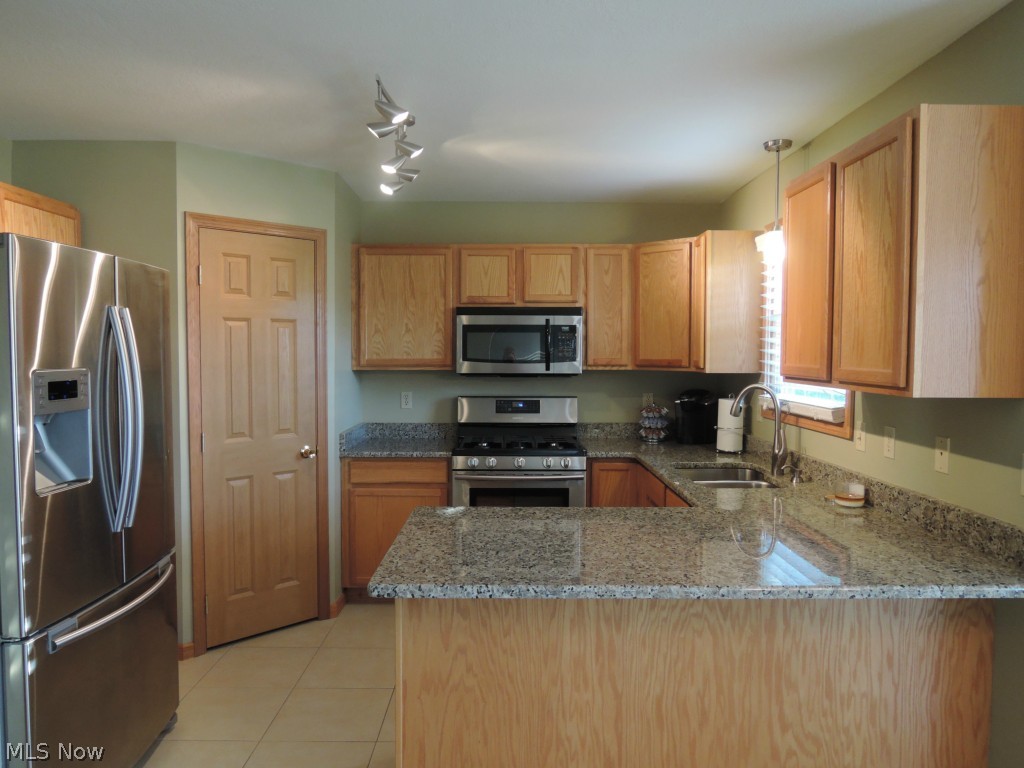 Signature Place #3 - Residential