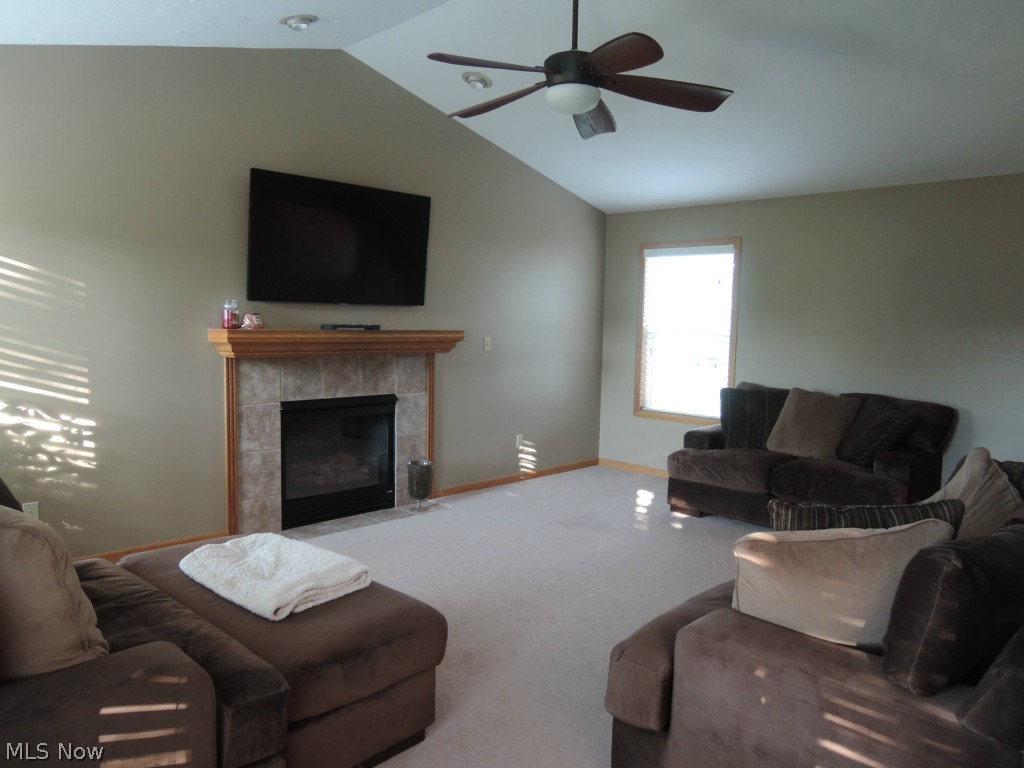 Signature Place #3 - Residential