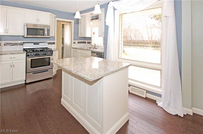 Spencer Road 01 - Residential