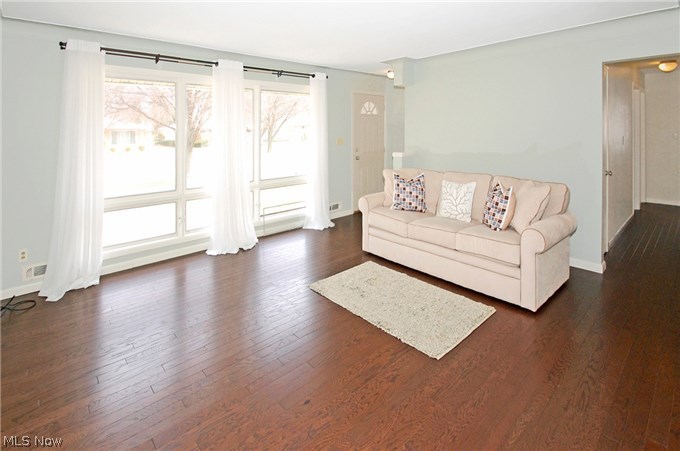 Spencer Road 01 - Residential