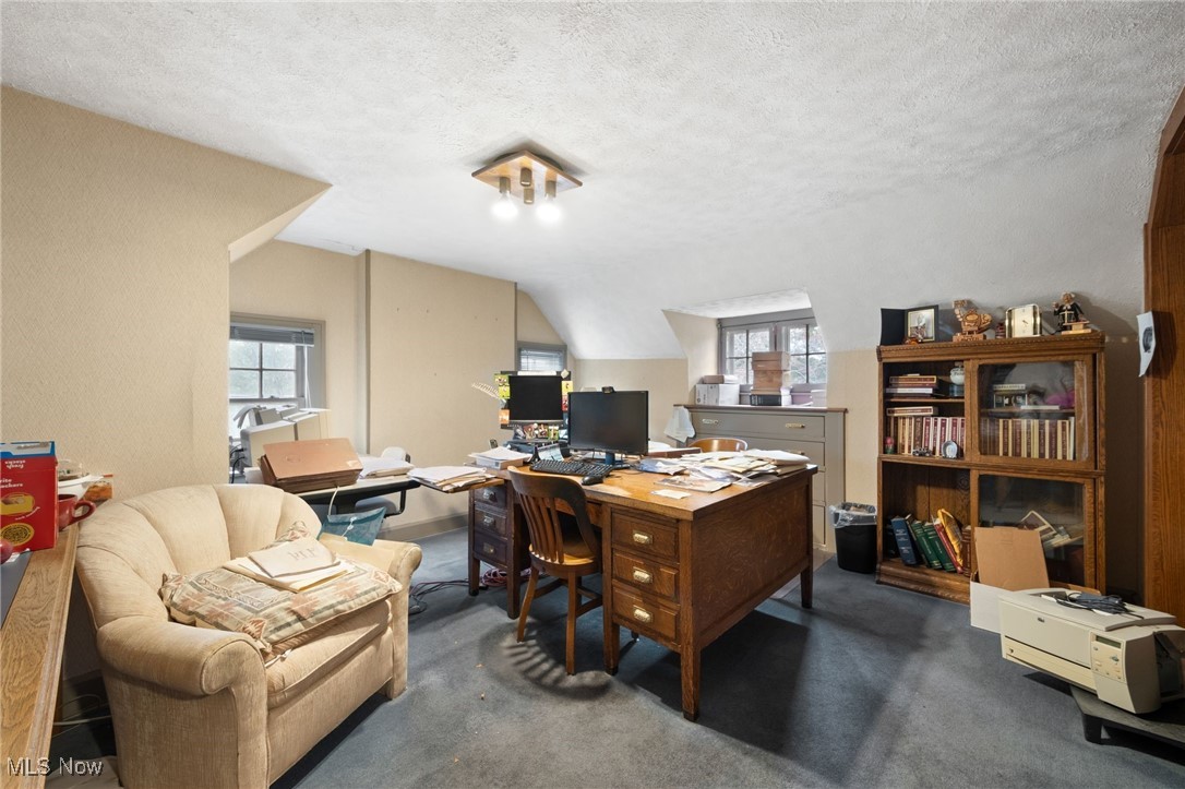 Lake/Sec 07 - Commercial Sale